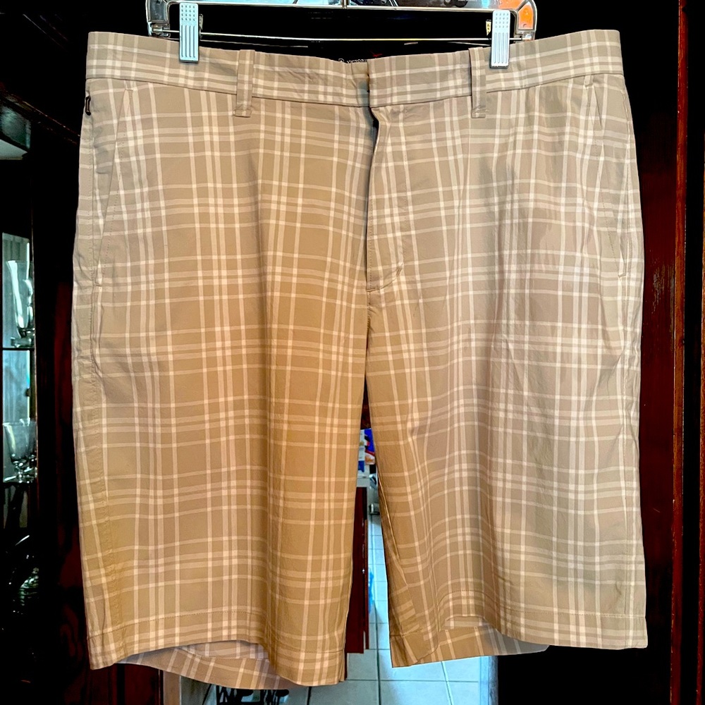 Victorinox men’s shorts waist 36"